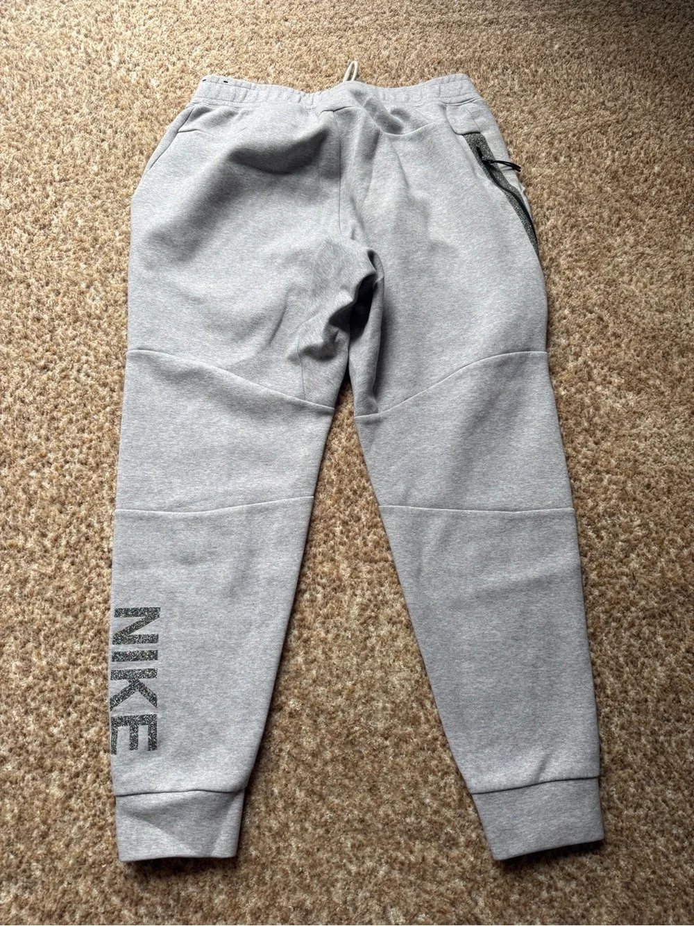 Men’s Nike Light Gray Jogger Sweatpants with Swoosh size large. Never worn